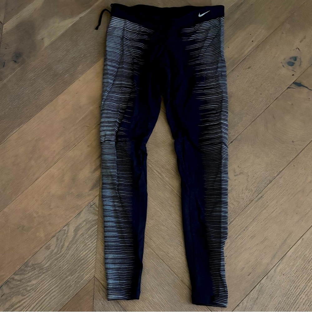 Nike pro flash reflective legging